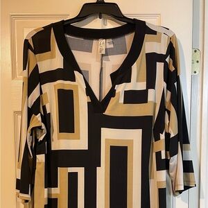 Emma & Michele Geometric Black and Gold Top. 41 inches long.